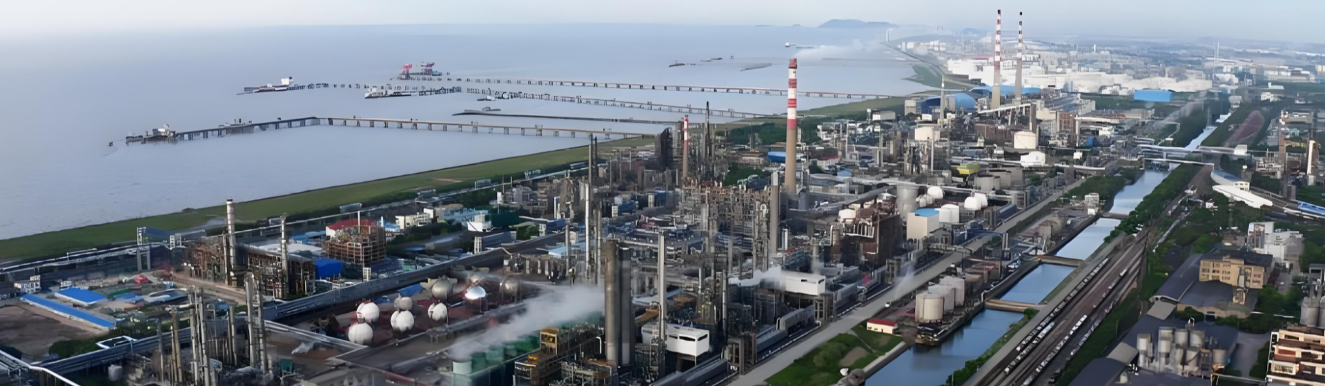 上海石化全景图-2.png